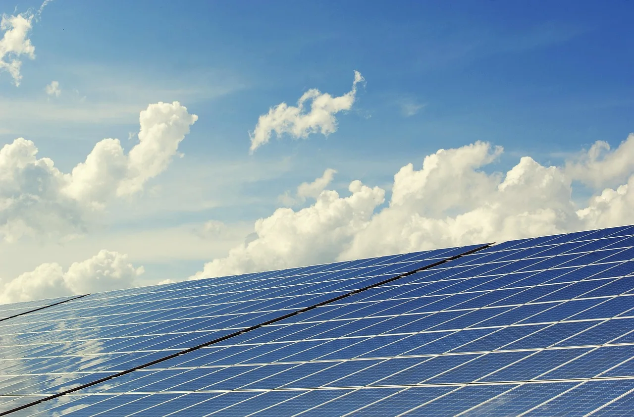 Wind- und Solarertrag: Was Europas Stromjahr 2024 für Ihr Portfolio bedeutet